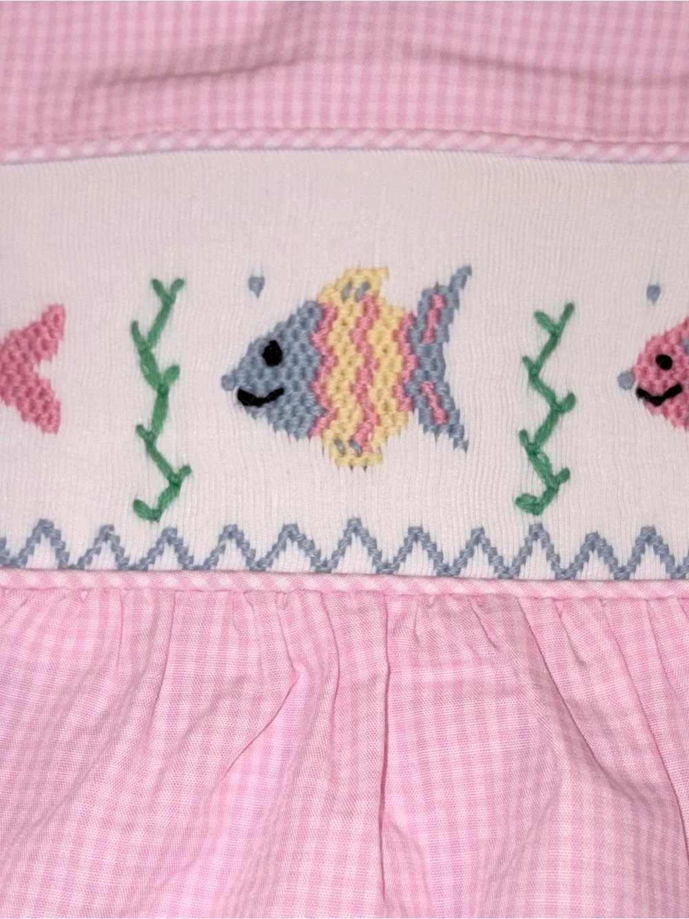 Stitchy Fish smocked pink gingham diaper set w/side bows 18 months NWT